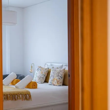 Urban Pdl Flat I 公寓 蓬塔德尔加达